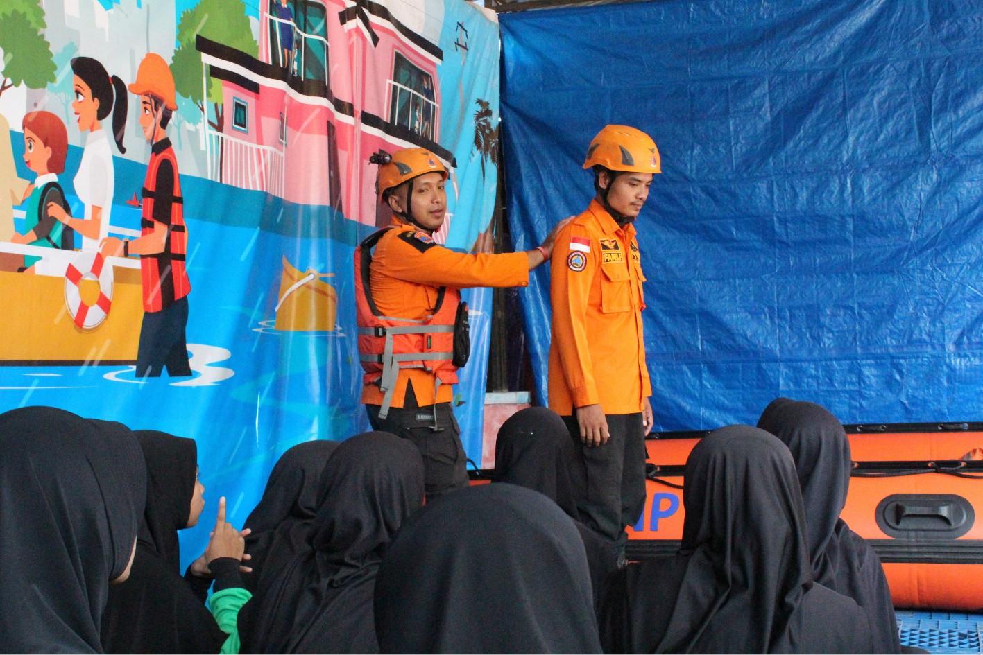 Outing Class: Berkunjung ke BPBD Kabupaten Jember