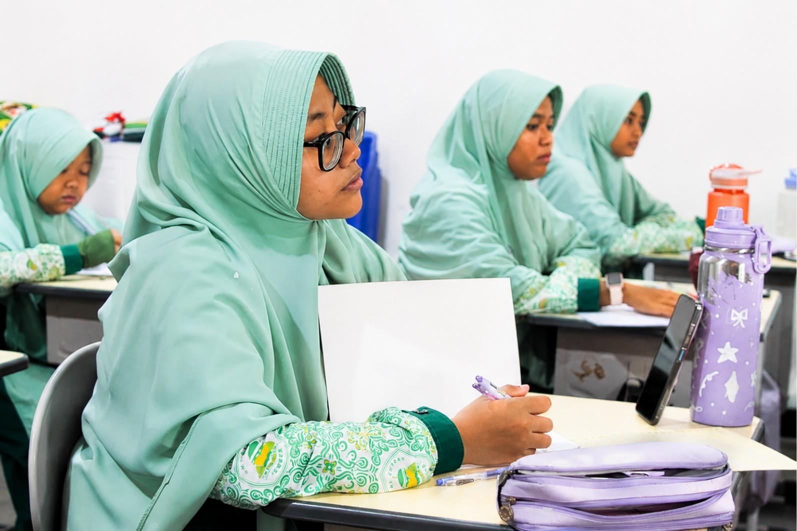 Suasana Belajar yang Interaktif, Membangun Semangat Peserta Didik di SMA Al-Furqan Jember